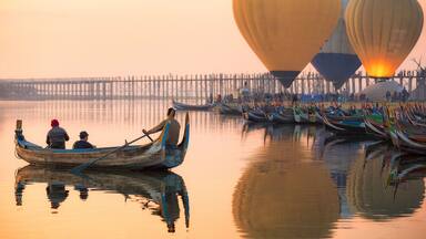 Sunrise at U Bein Bridge
