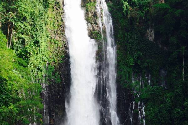 Hi everyone! Welcome to Maria Cristina Falls. This is the No. 1 falls in Iligan City. It provides power in most places in Mindanao. That's how amazing it is. Maria Cristina Falls is also known as the Twin Falls. A big stone on top separates the two. Iligan City, my city, takes pride on this particular falls. Many people come here for viewing. The place is really big. It even has an ecopark. As you enter the vicinity, you'll be amazed at how cool the whole place is. Trees surround you everywhere!
Happy travels,
Star, Iligan City, PH