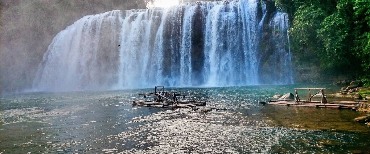 The Niagara version of Philippines.