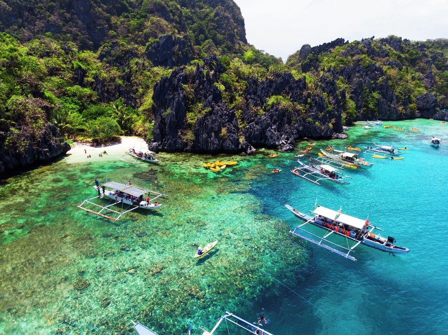 Awesome small lagoon in El Nido Palawan Philippines