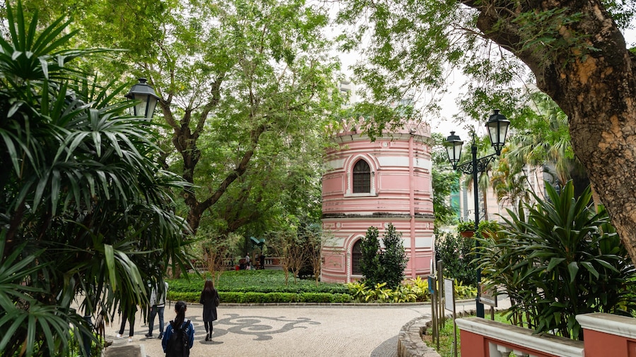 Jardim do Sao Francisco which includes a park