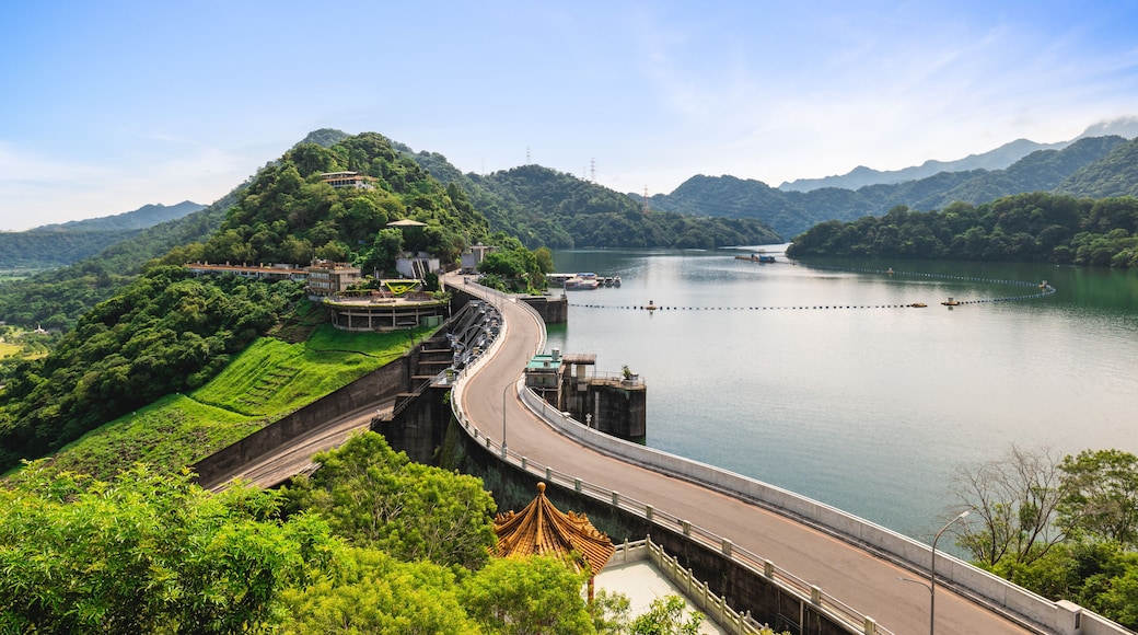 Shimen Dam and Shihmen Reservoir at Taoyuan city in taiwan