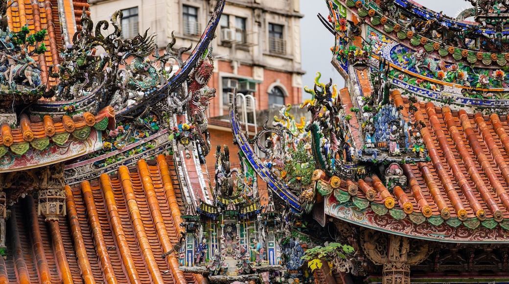 .Sansia Tsu Shi Temple