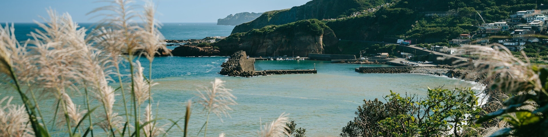 Yinyang Sea showing general coastal views, tropical scenes and landscape views