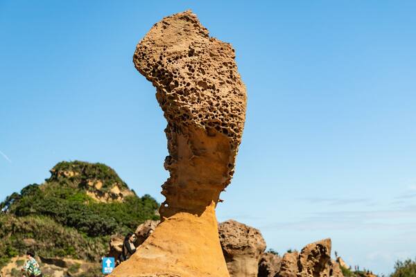 Queen\'s Head featuring rugged coastline