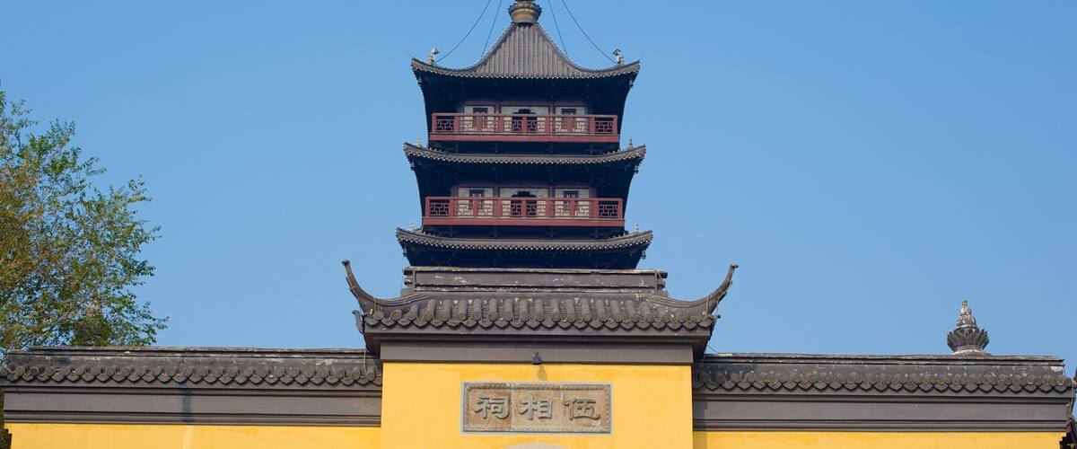 Jiaxing fasiliteter samt historisk arkitektur