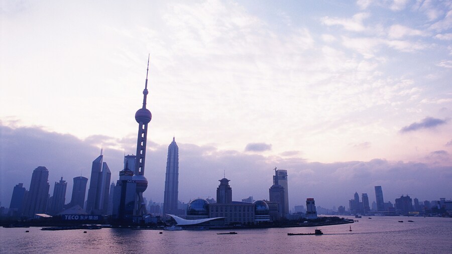 Shanghai skyline, Huangpu River
