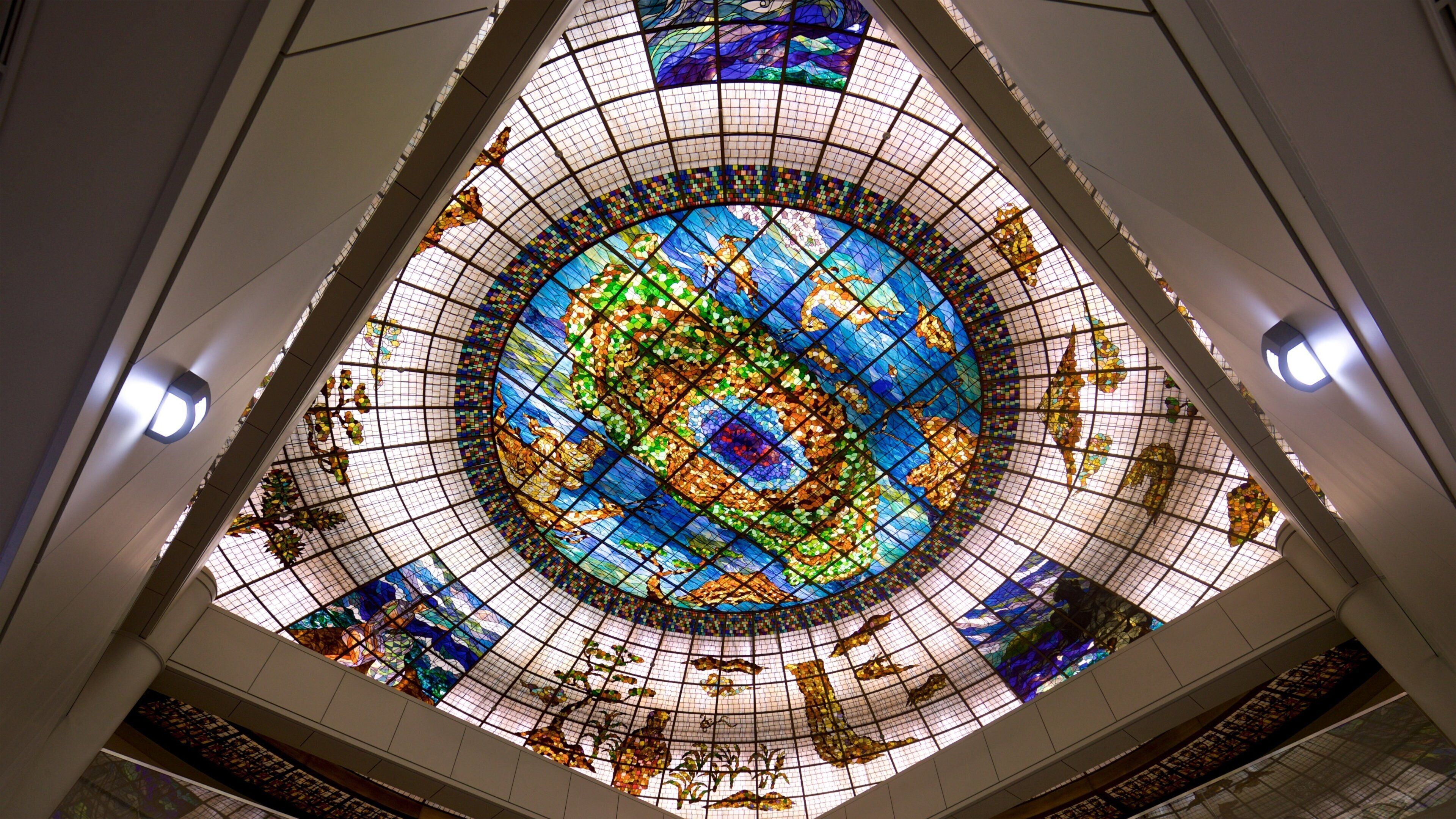 Jeju National Museum showing interior views and art