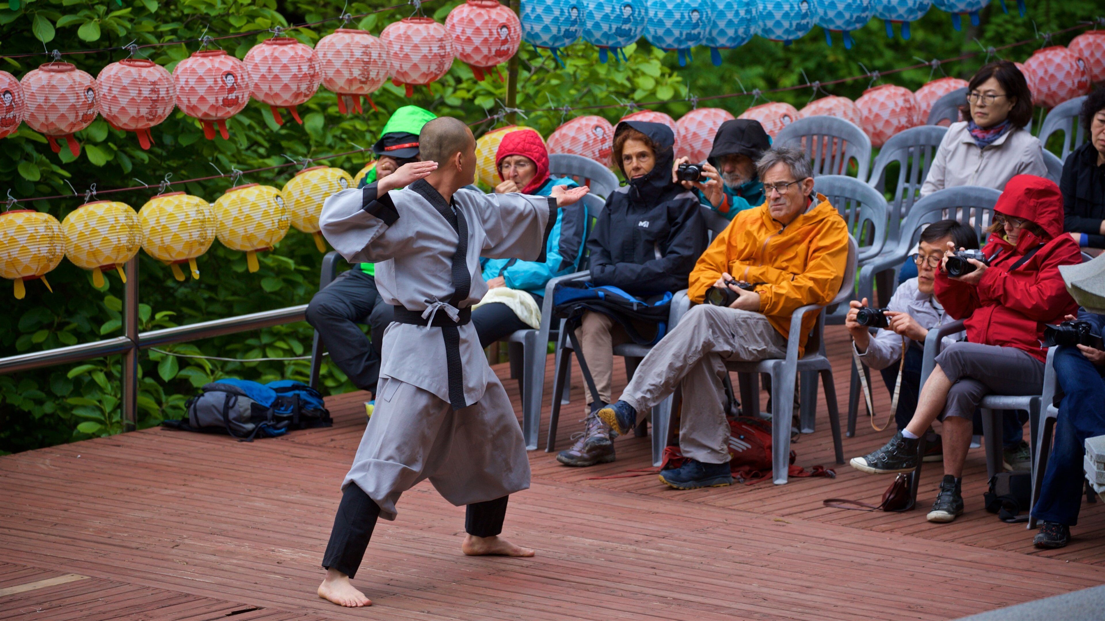Golgulsa Temple which includes performance art as well as an individual male