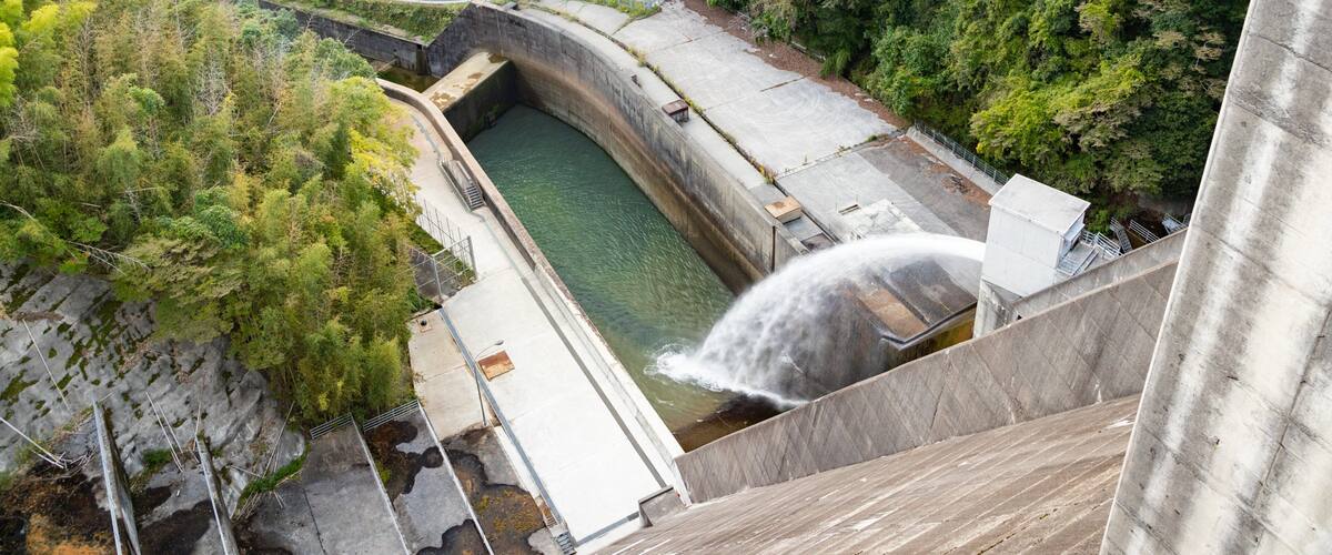 Lake Ishitegawa Dam