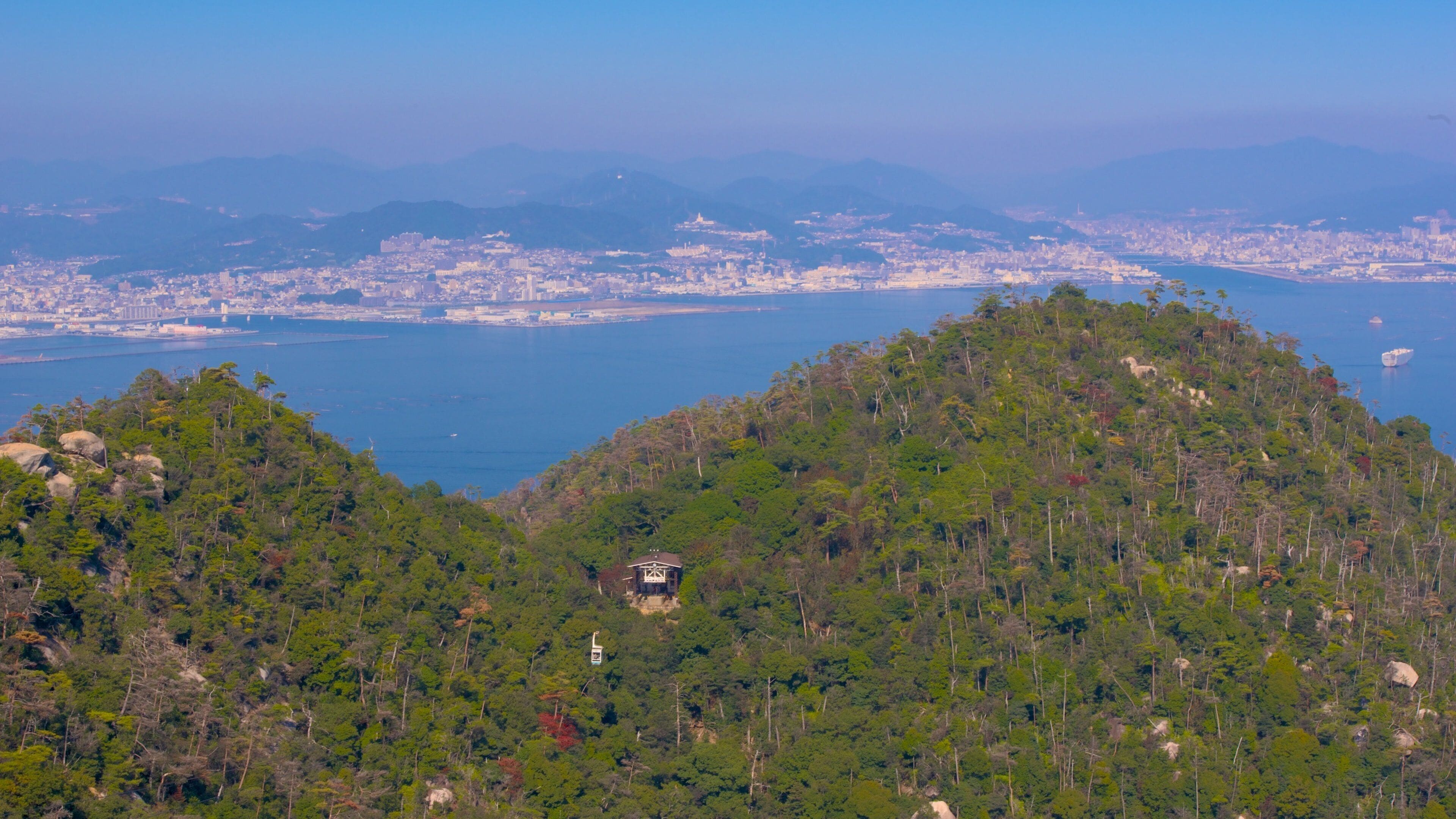 Japan som viser fjell
