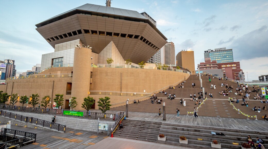 Namba Hatch which includes modern architecture