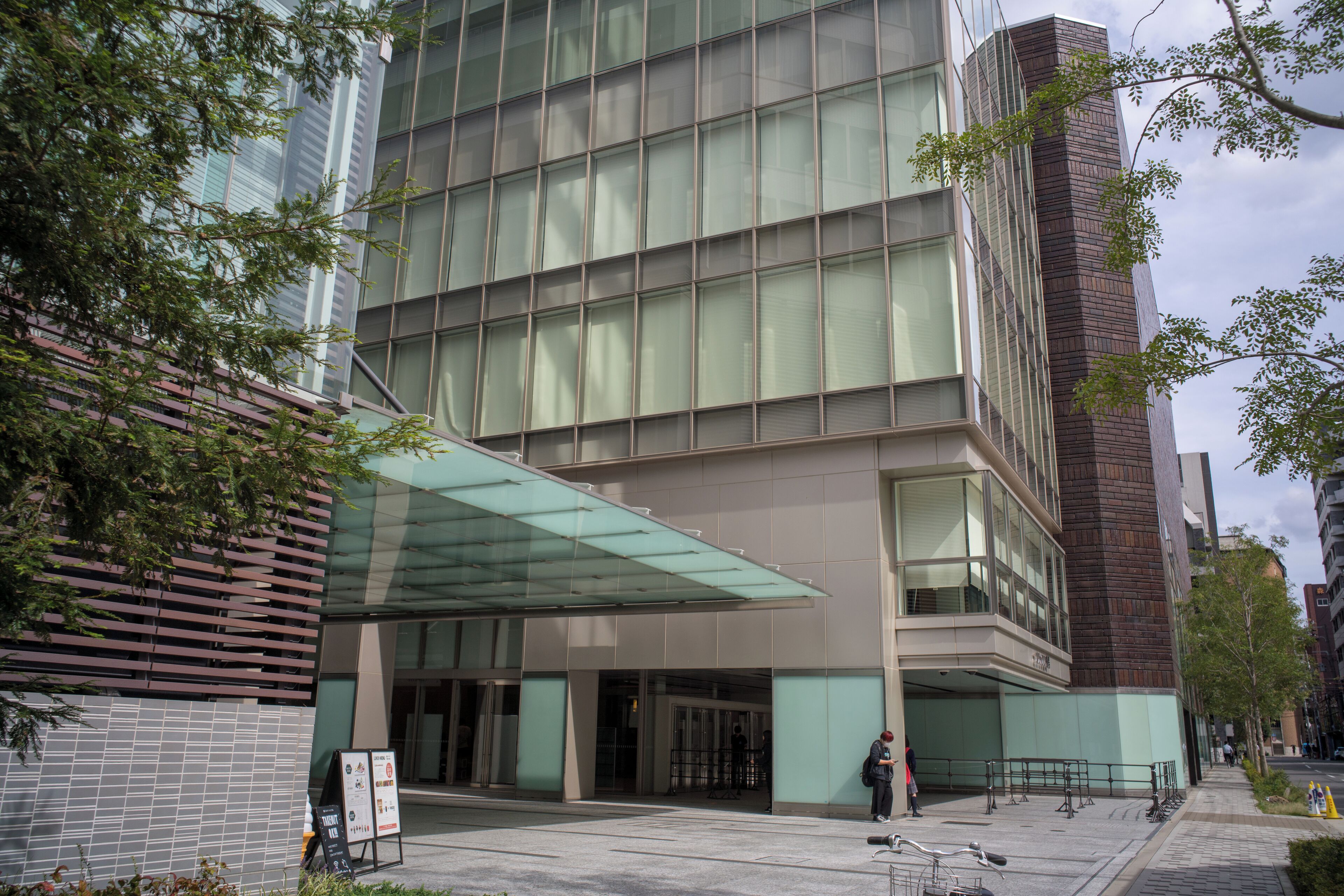 Nishi_OrixTheater_553248621532771899_001