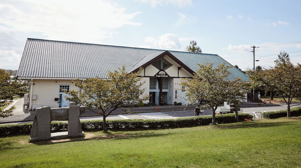 Kaga_KagaFruitland_553248621532772608_05