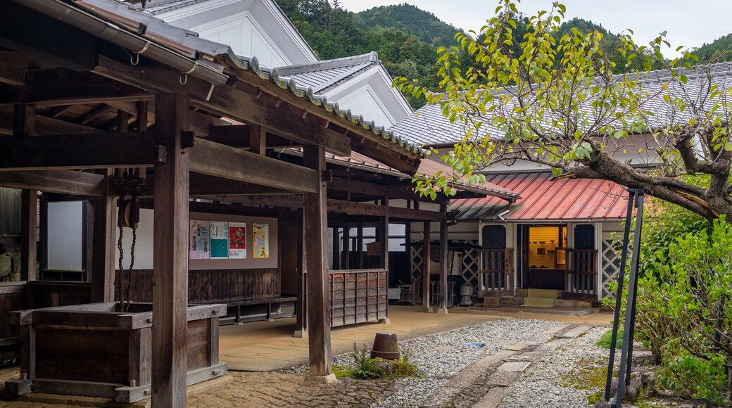 Nagiso-machi Museum featuring heritage elements