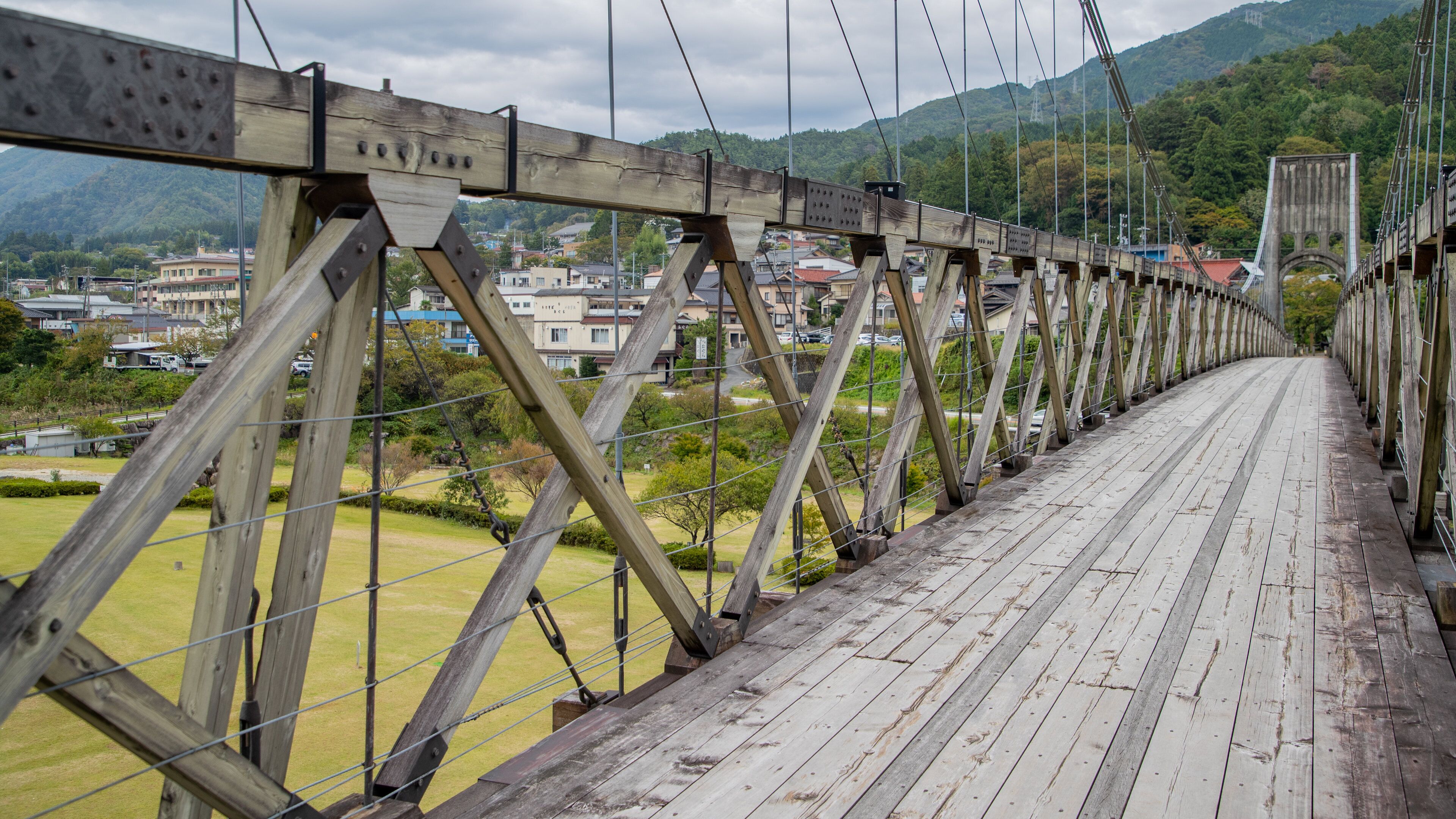 Momosuke Bridge featuring a bridge