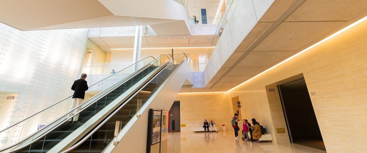 Pola Museum of Art showing interior views