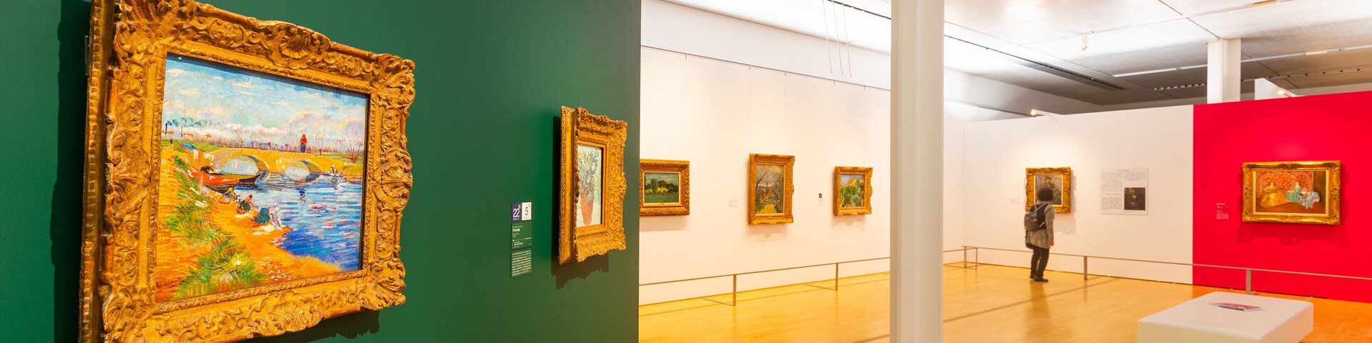 Pola Museum of Art showing interior views and art