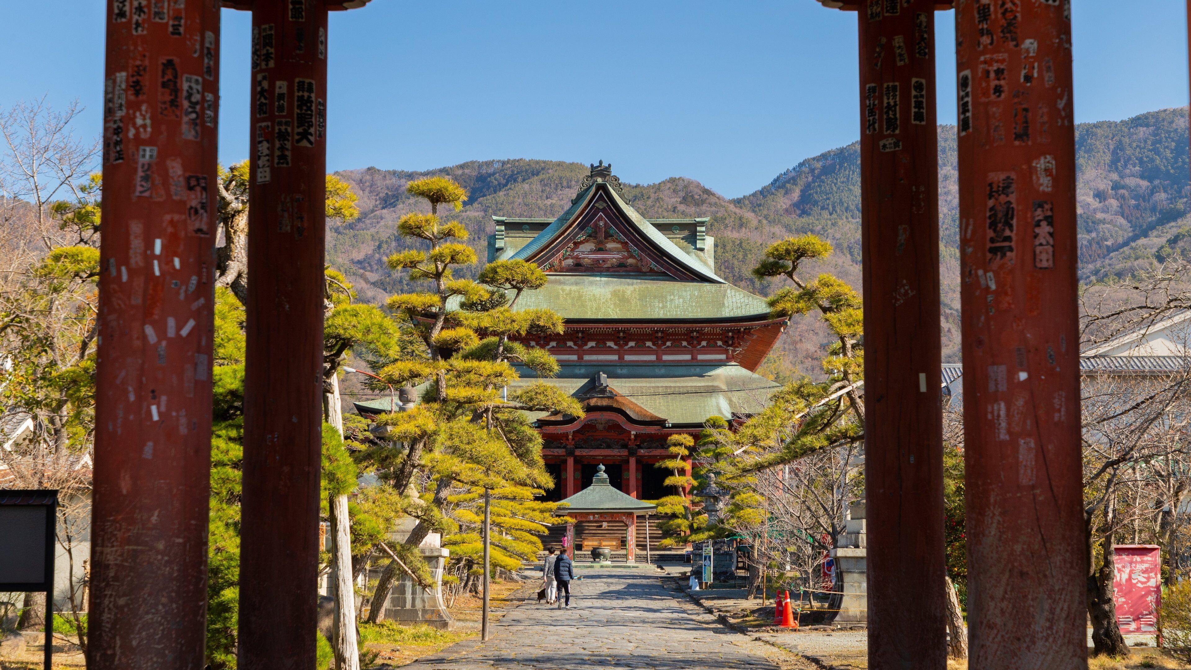 Kai Zenkoji Temple featuring heritage architecture and a temple or place of worship