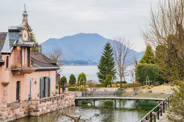 Kawaguchiko Music Forest Museum which includes a pond