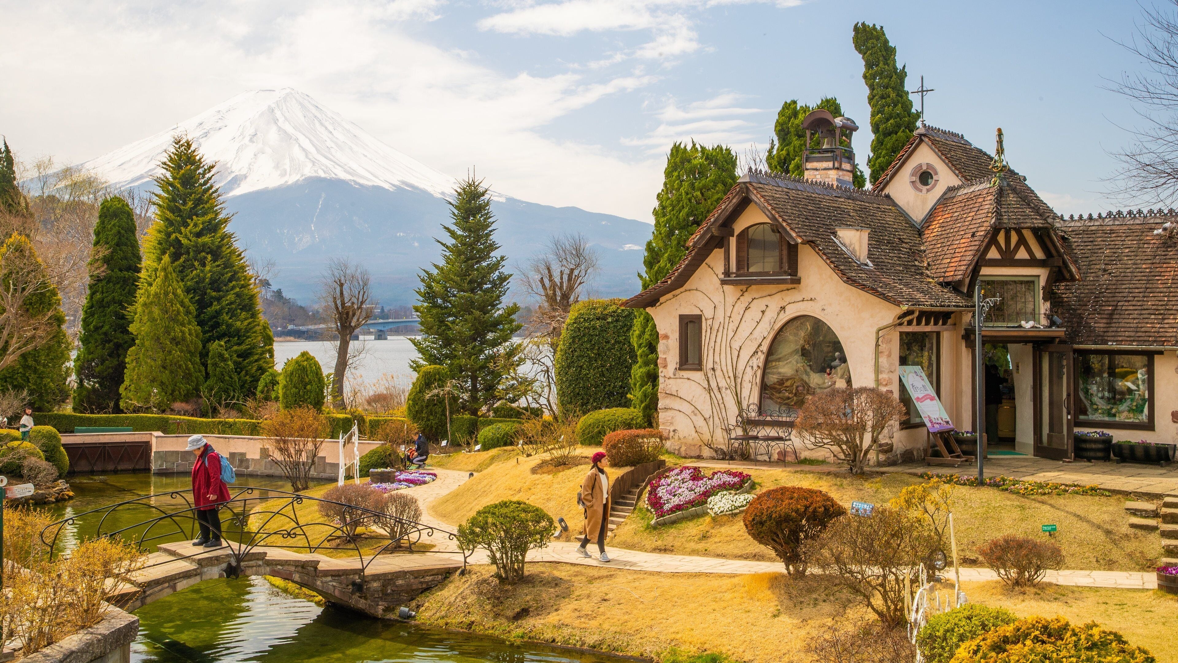 小さなヨーロッパ オルゴールの森 (富士河口湖町) - ツアーと