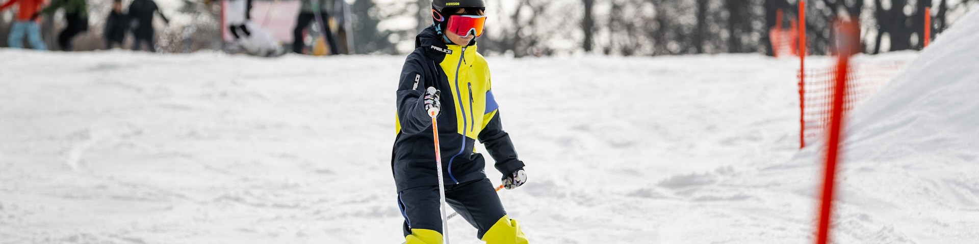 Karuizawa Prince Hotel Ski Resort showing snow and snow skiing