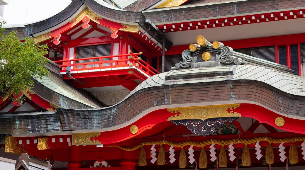 Keihin Fushimi Inari Shrine which includes heritage elements