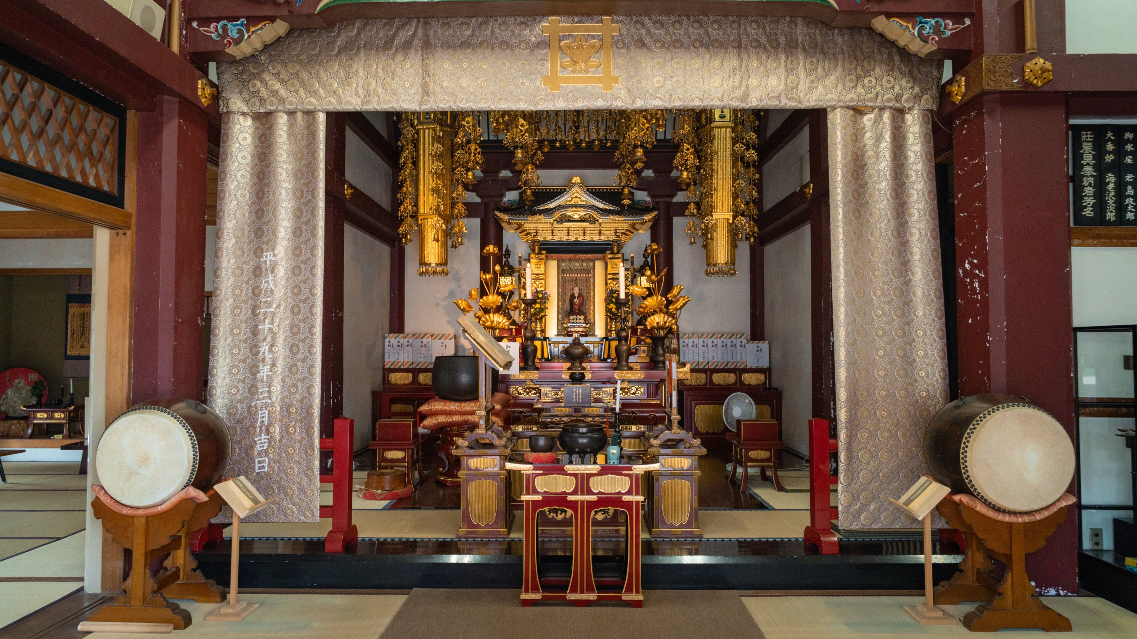 Ikegami Honmonji Temple showing heritage elements and a temple or place of worship