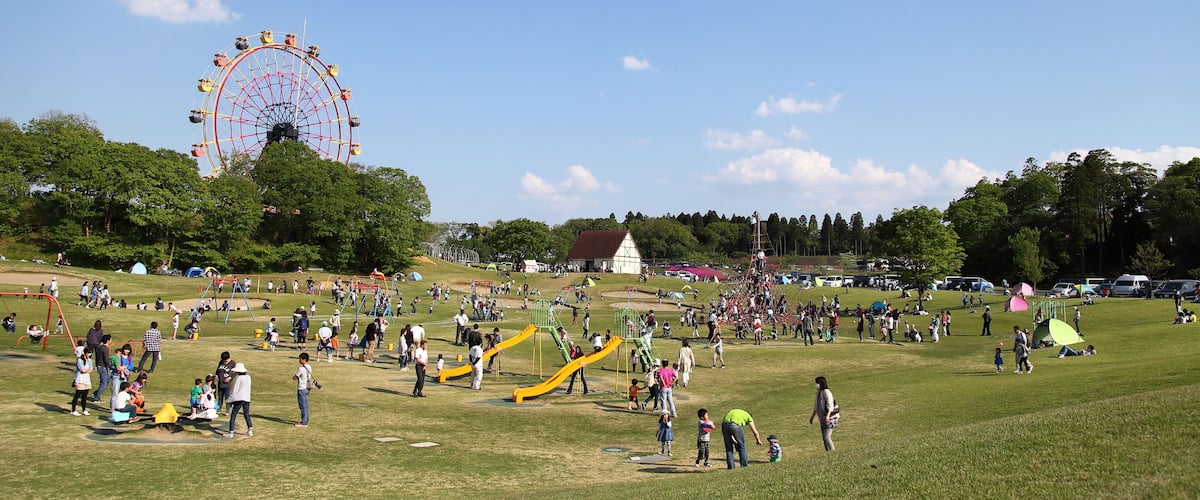 Country Farm Tokyo German Village is a Theme Park. Great spot for spending time with family in nature. There are a huge play ground, kids' facilities, flower gardens