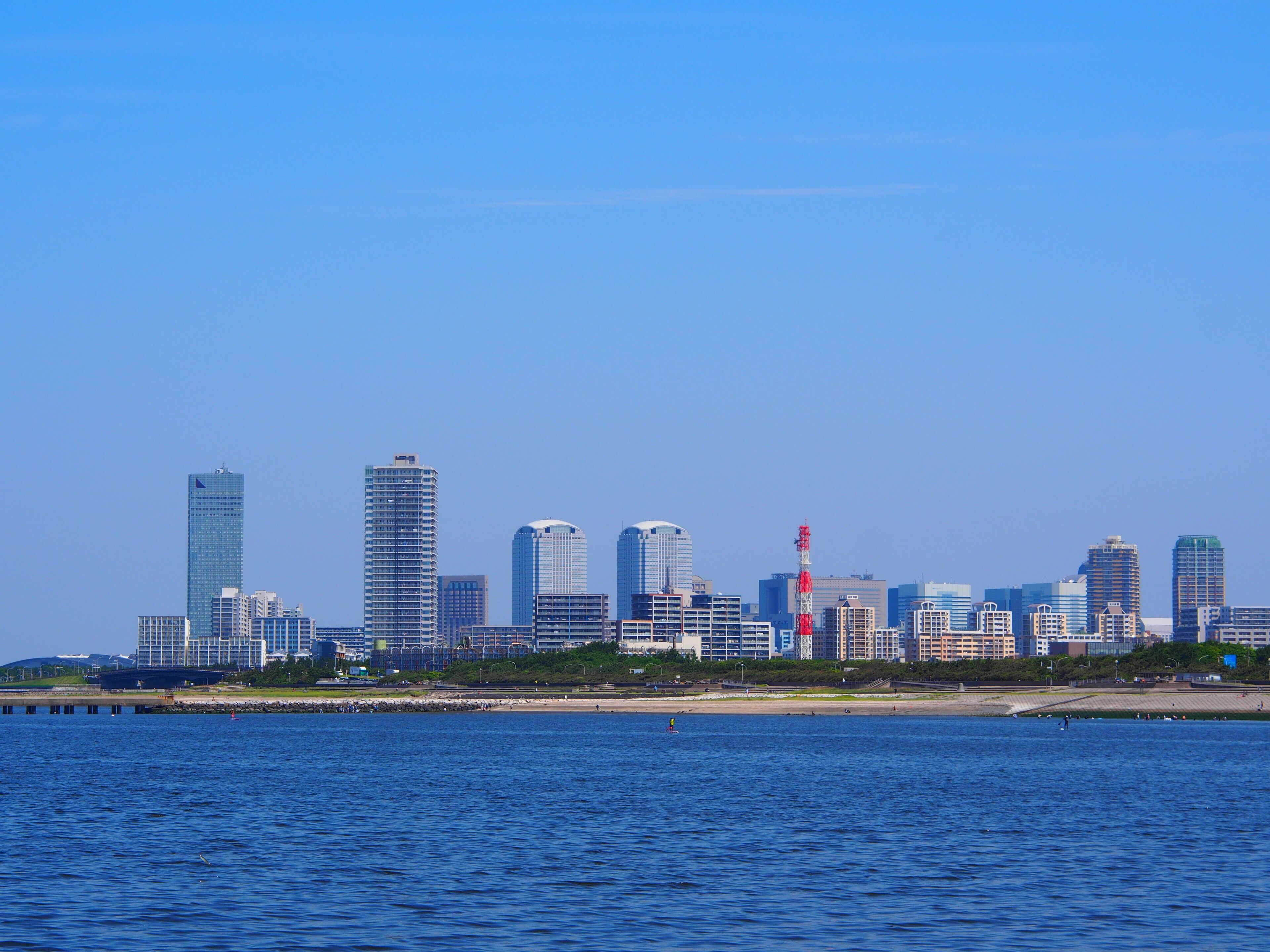 Makukhari New Town from Kemigawahama,
