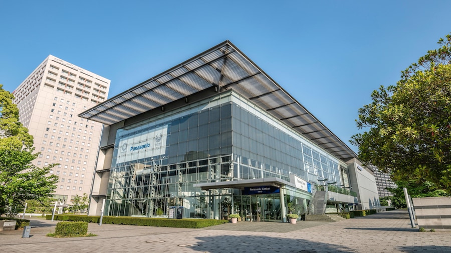 JK7R1G Panasonic center at the Ariake Tokyo Big Sight area at Tokyo Bay, Japan | Panasonic center im Ariake Tokyo Big Sight viertel in der Tokyo Bay, Japan