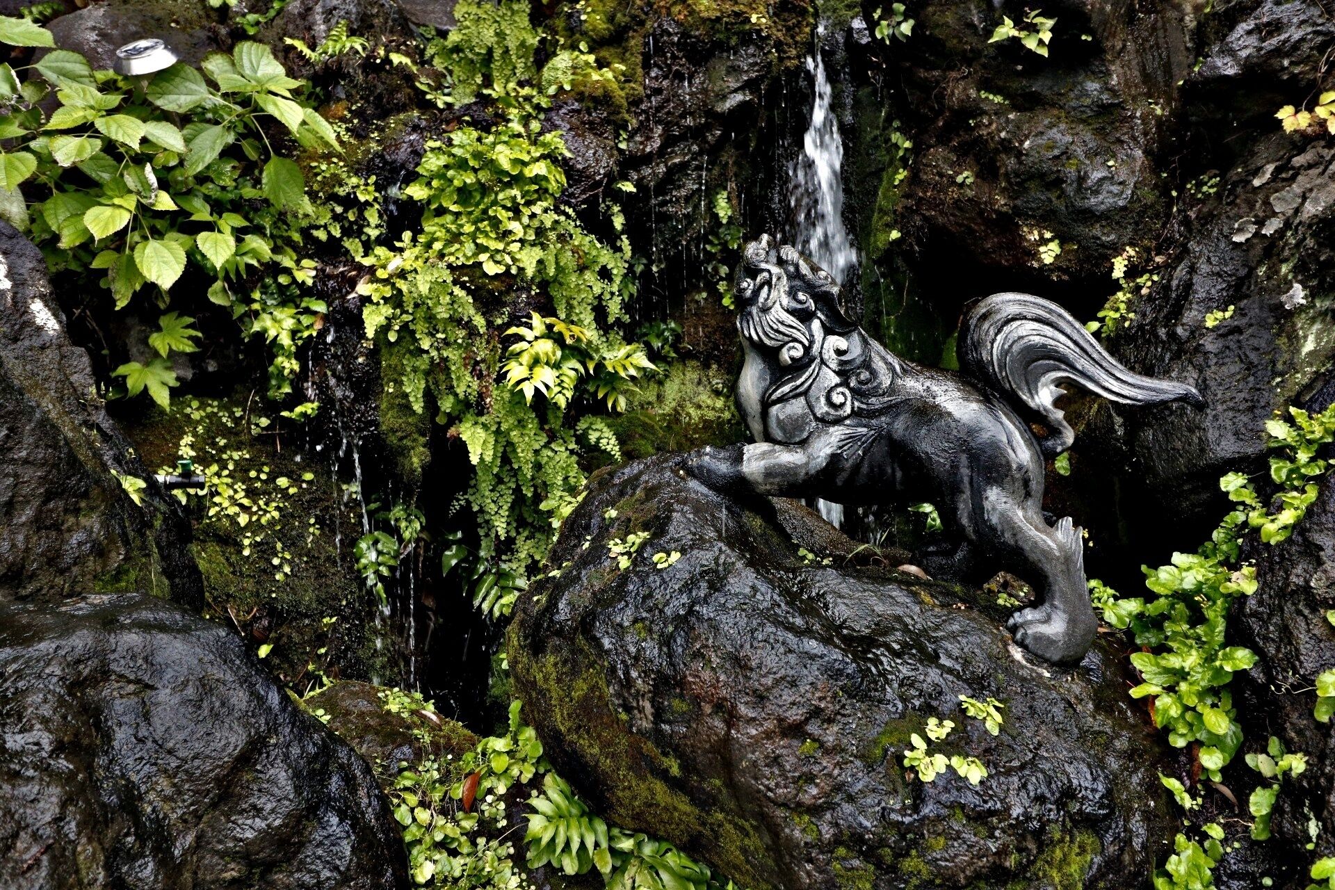 Shishi at Kanda Myojin Shrine in Tokyo.