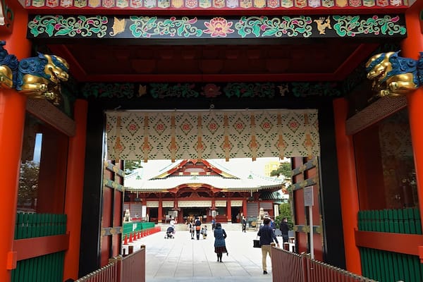 Located in a heavy technology district, this shrine is said to be the place where all of the tech guys go to ask for good luck with their projects and endeavors. It’s also really beautiful and has a resident small pony. #red #japan #shrine #architecture #ontheroad