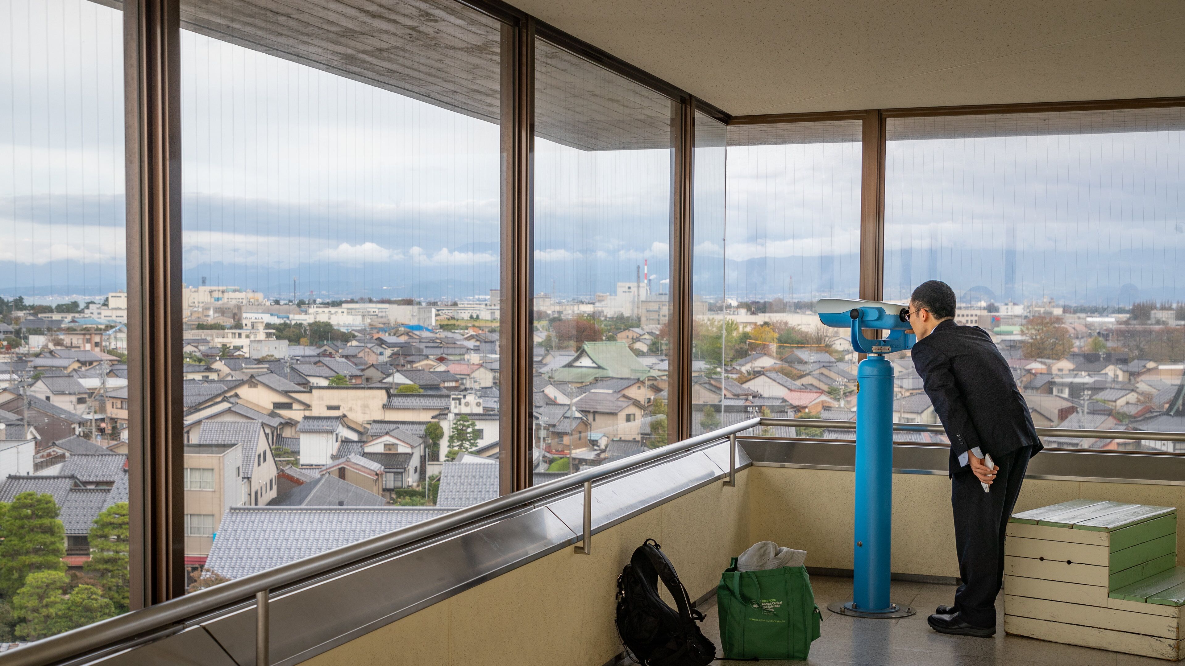 Toyama Port Observatory