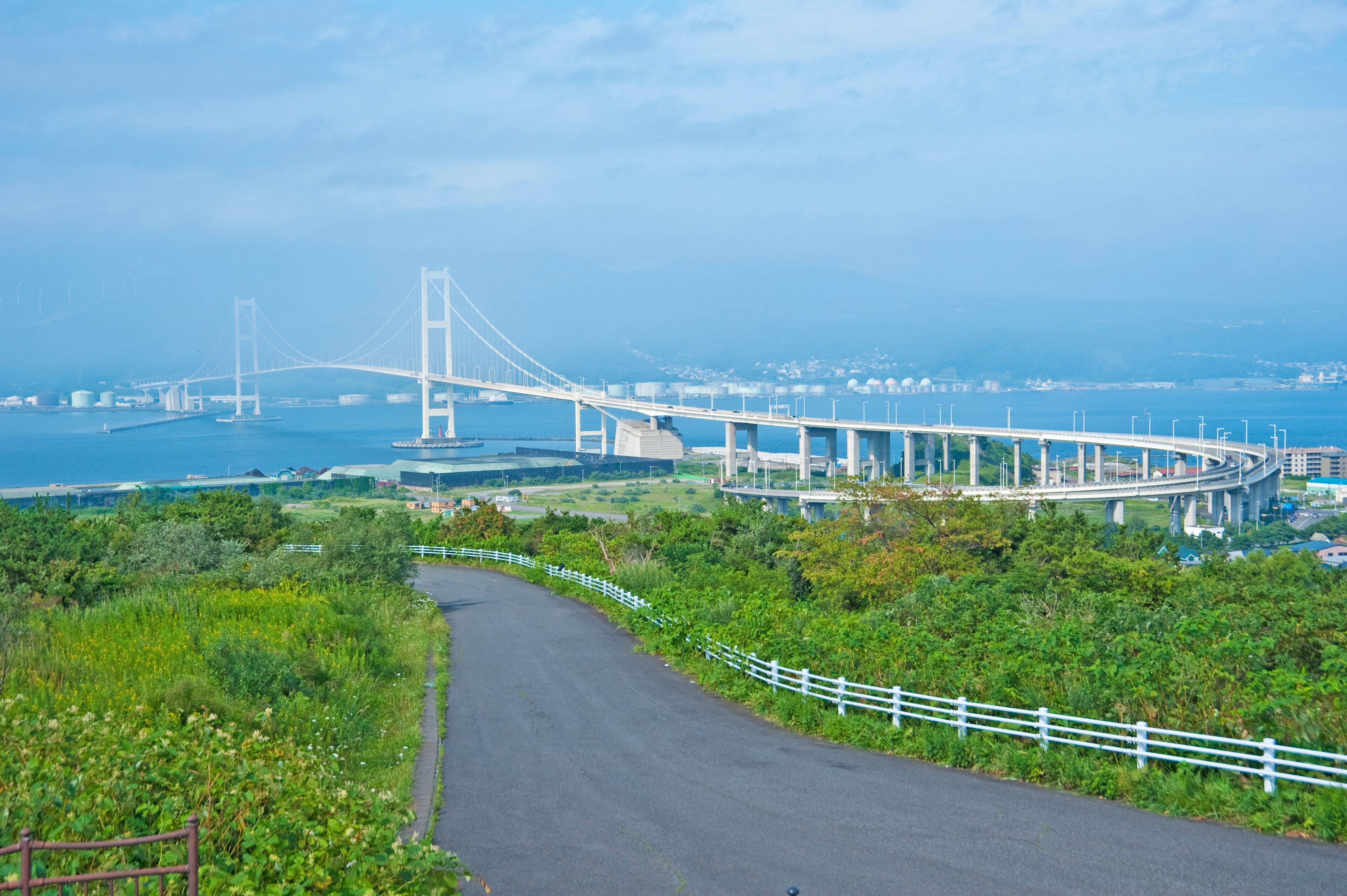 白鳥大橋