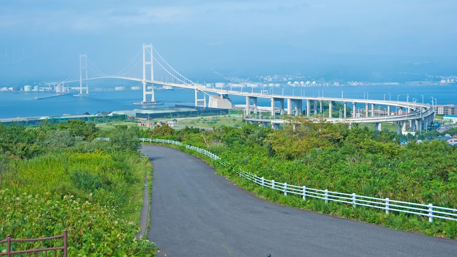 白鳥大橋