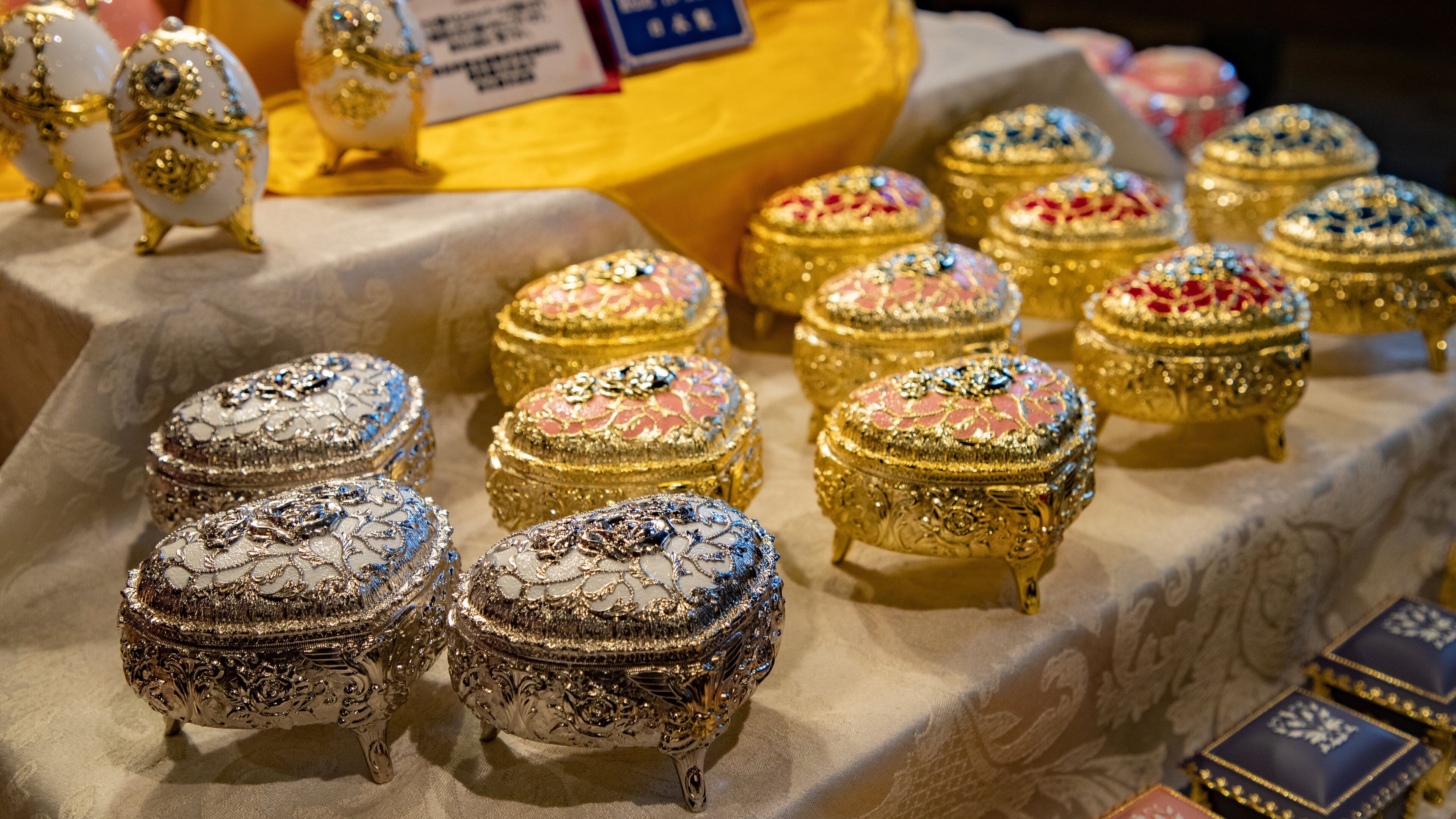 St Maarten and St Martin