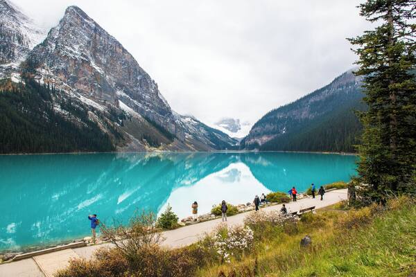 Banff_VictoriaGlacier_553248621532864053_05