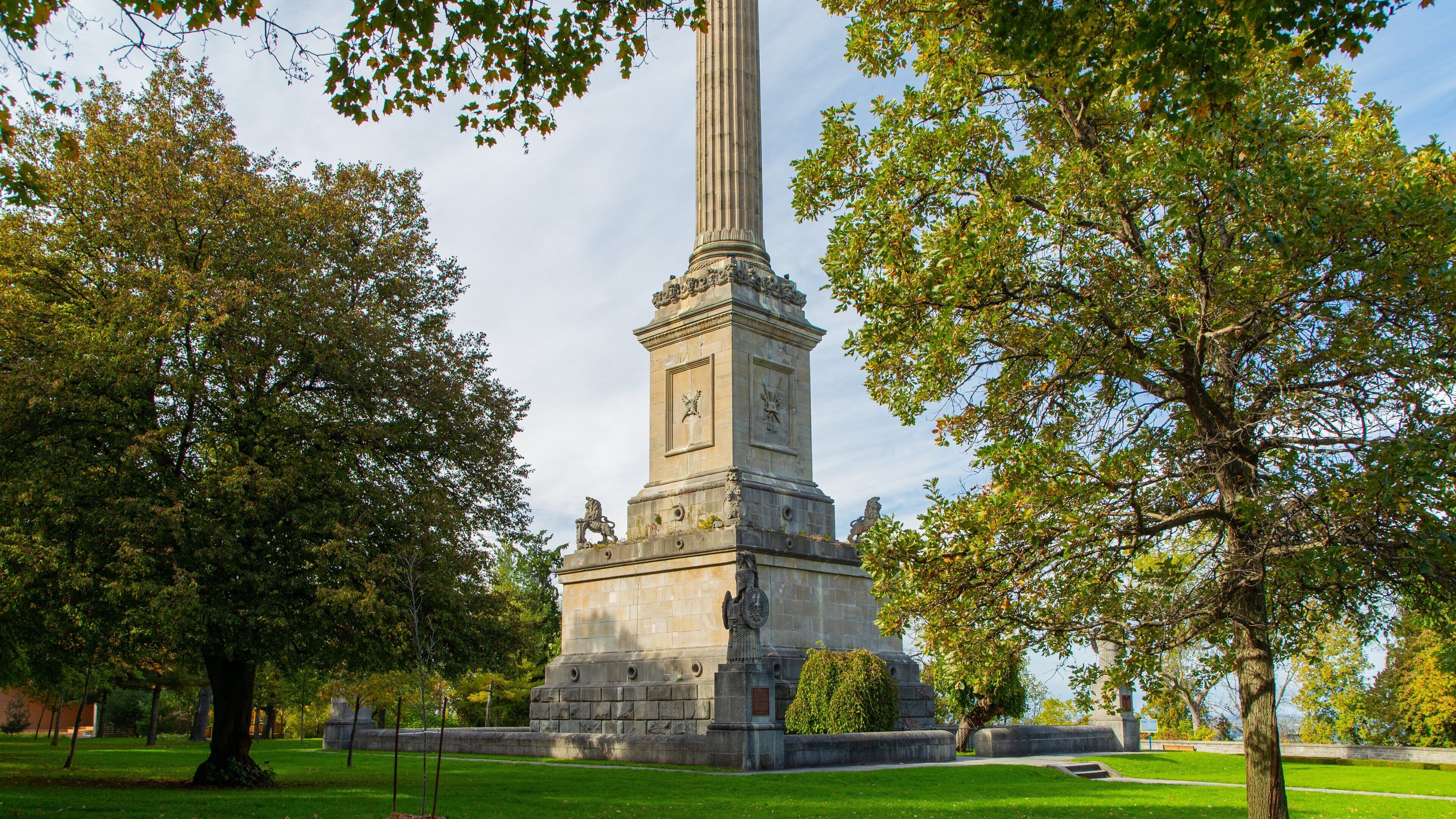 Brock\'s Monument which includes a garden and heritage elements