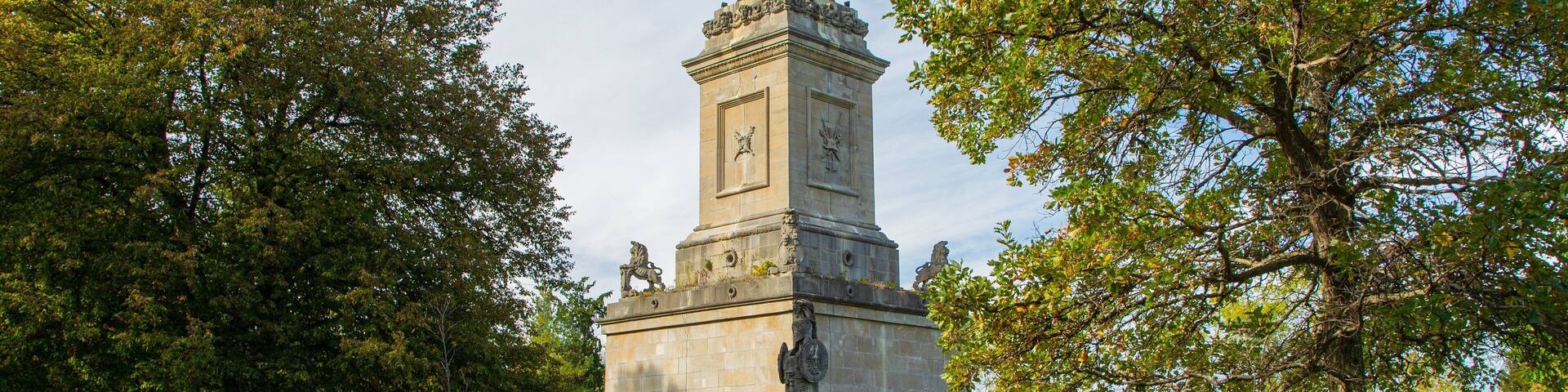 Brock\'s Monument which includes a garden and heritage elements