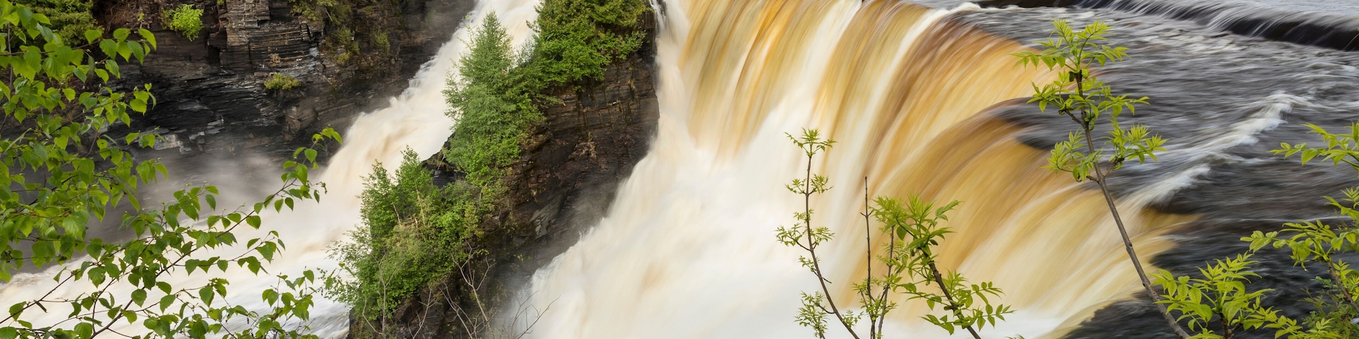 Kakabeka Falls Waterfall