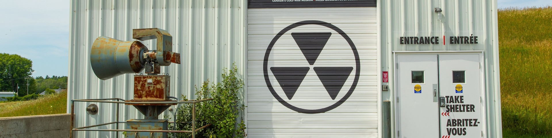Diefenbunker featuring signage