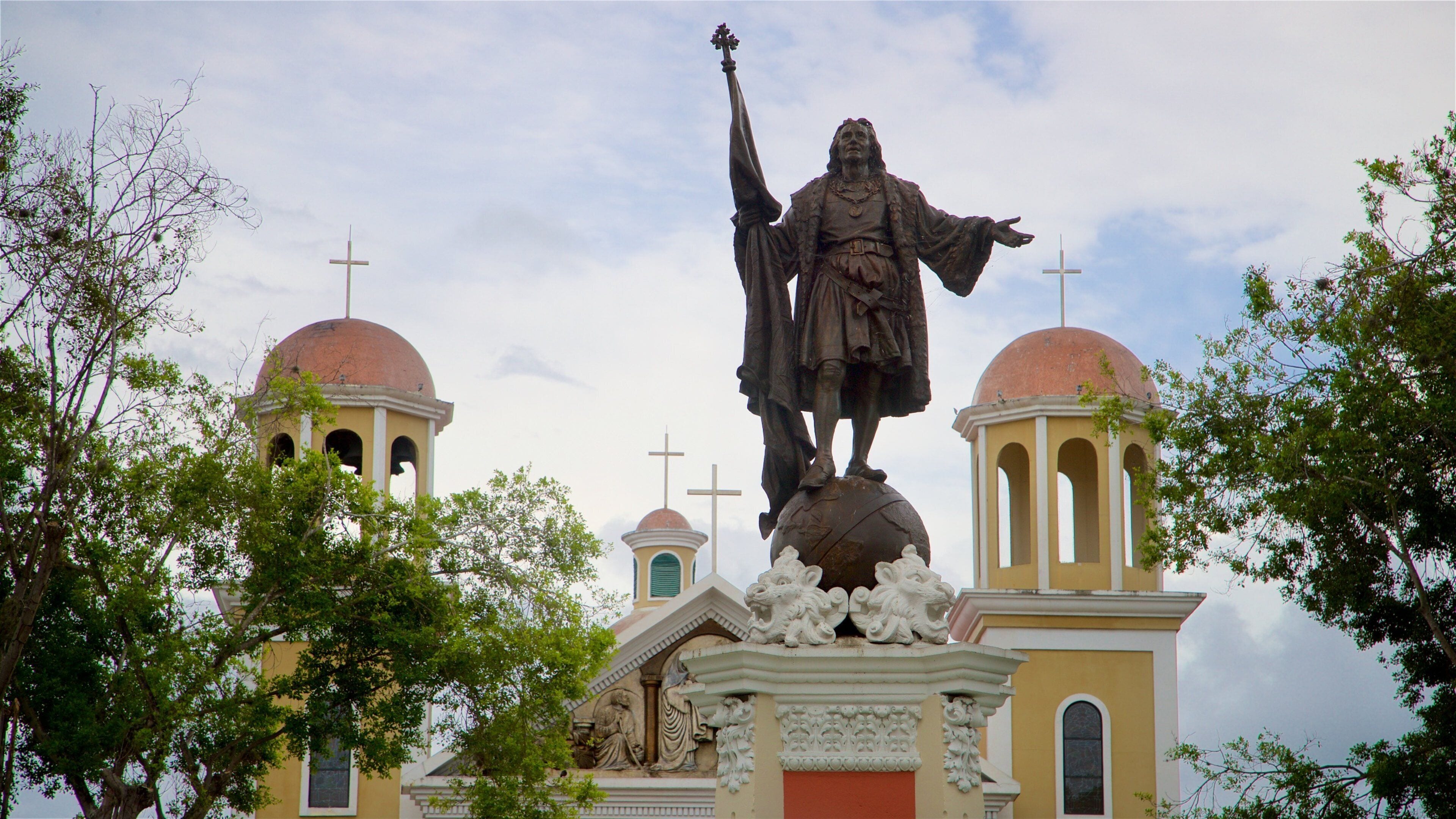 Christopher Columbus Statue
