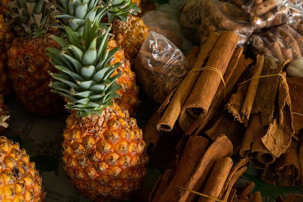 Market Place featuring markets and food