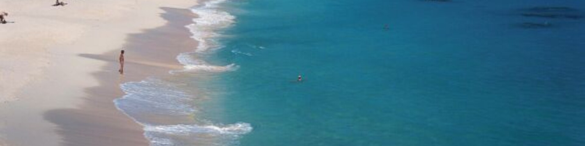 High angle view of tourists on the beach, Chaplin Bay, Bermuda