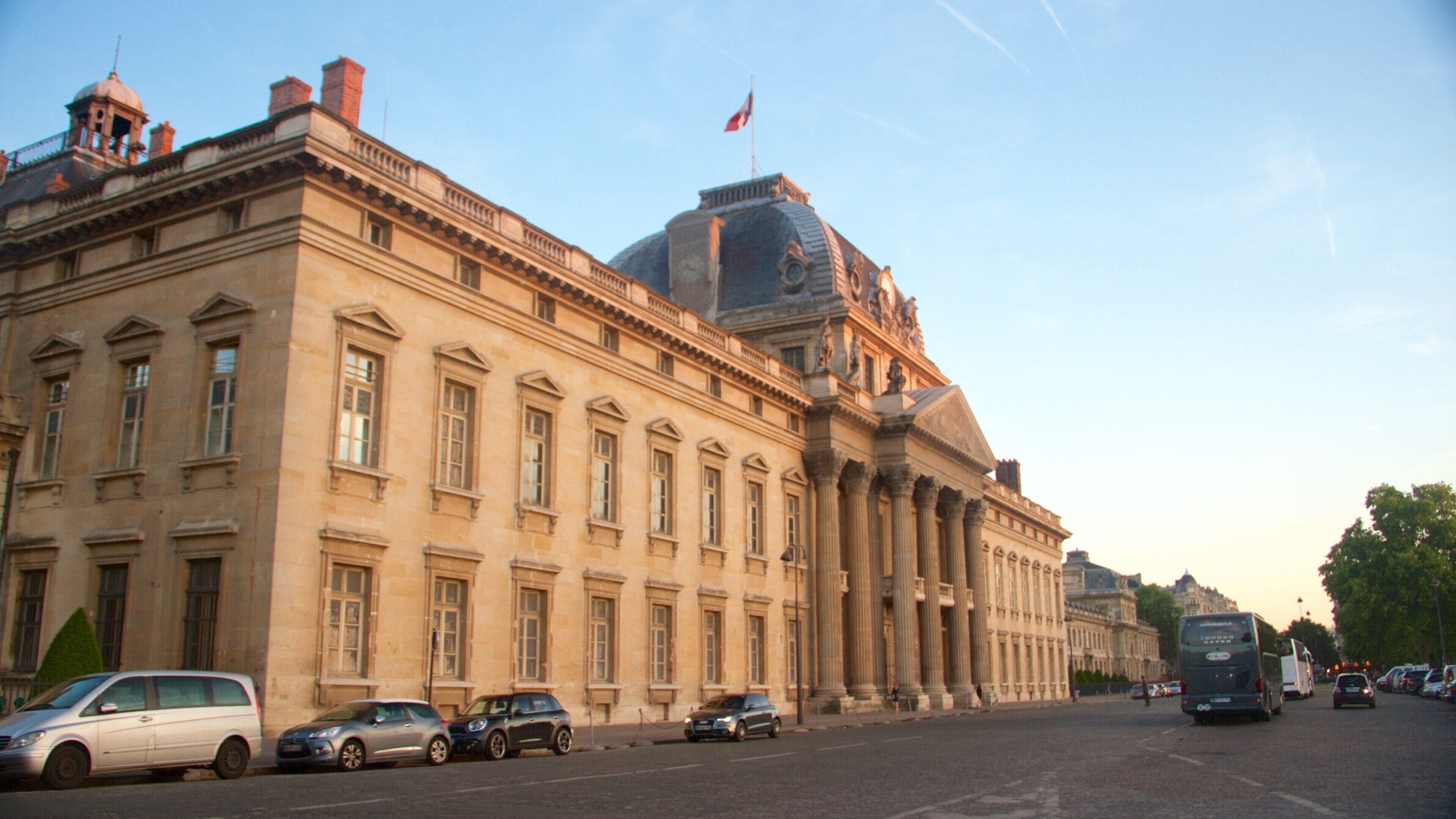 Paris montrant patrimoine architectural et patrimoine historique