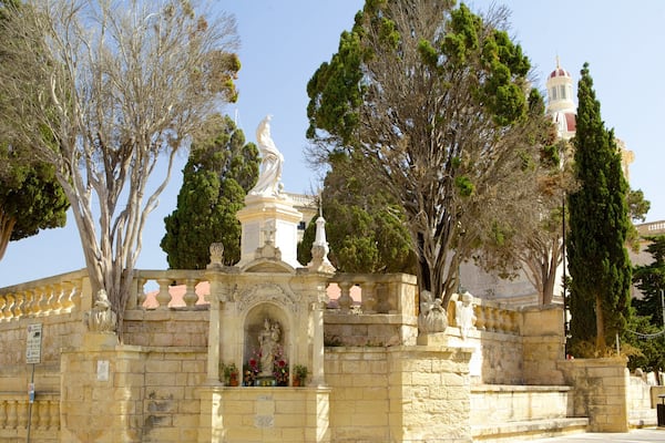 Rabat mettant en vedette patrimoine architectural