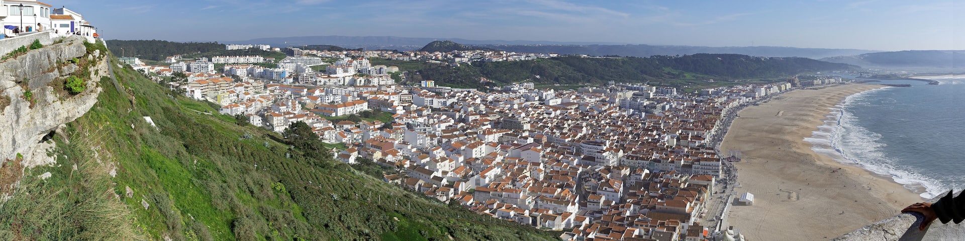 Nazare, Extremadura, Portugal: panorama of the city from the Promontório do Sítio