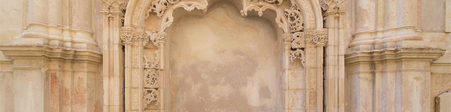 Convento do Carmo welches beinhaltet Geschichtliches