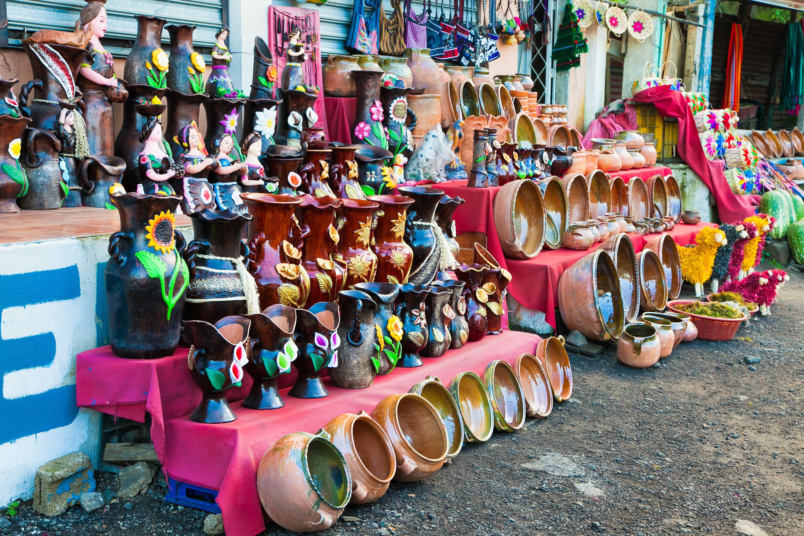  Traditional vase and jar at market in Antigua, Guatemala.